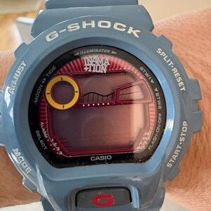 Casio G-Shock Grey Smartwatch
